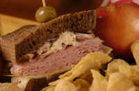 DRSandwich0255Sm.jpg (40127 bytes)